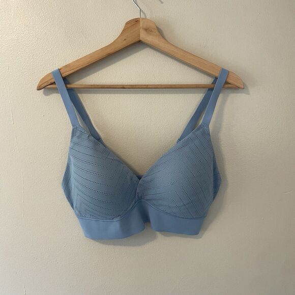 Floaty Adjustable Wireless Tshirt Bra Sz L - Picture 1 of 3